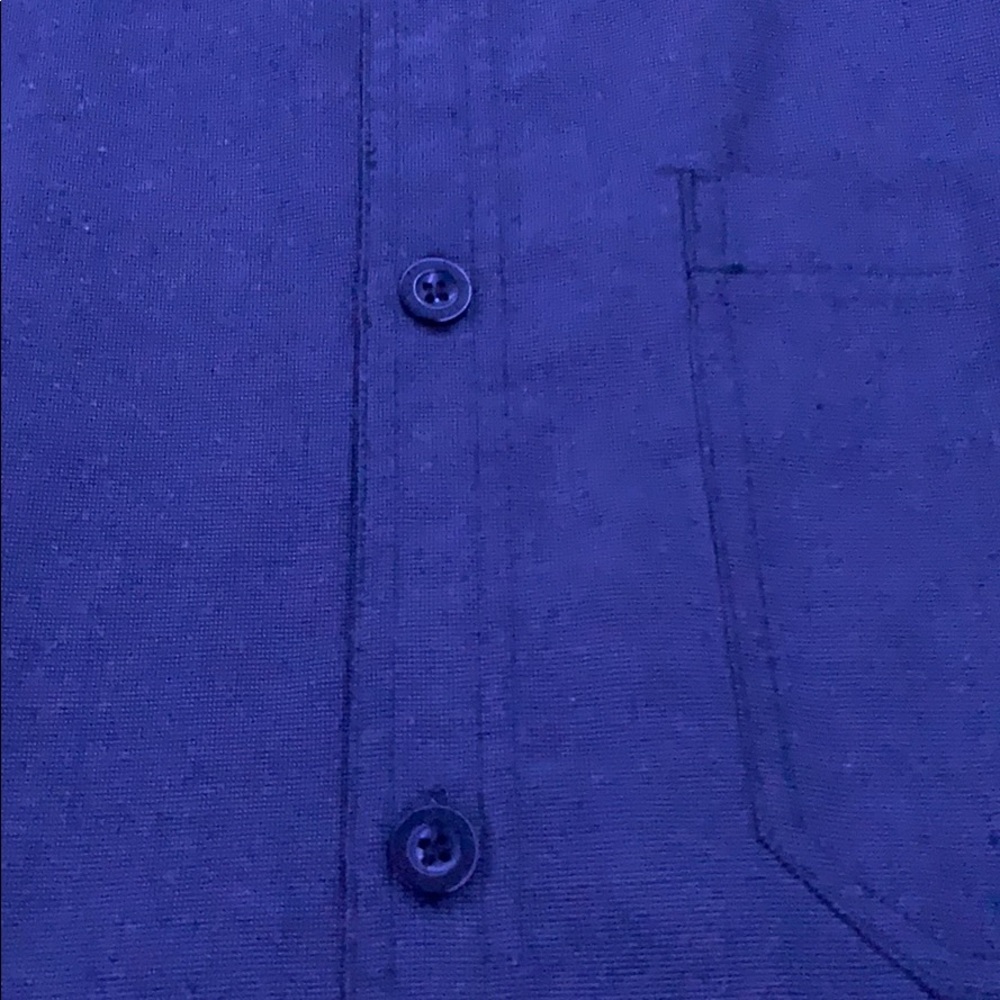 Button up - Picture 3 of 7